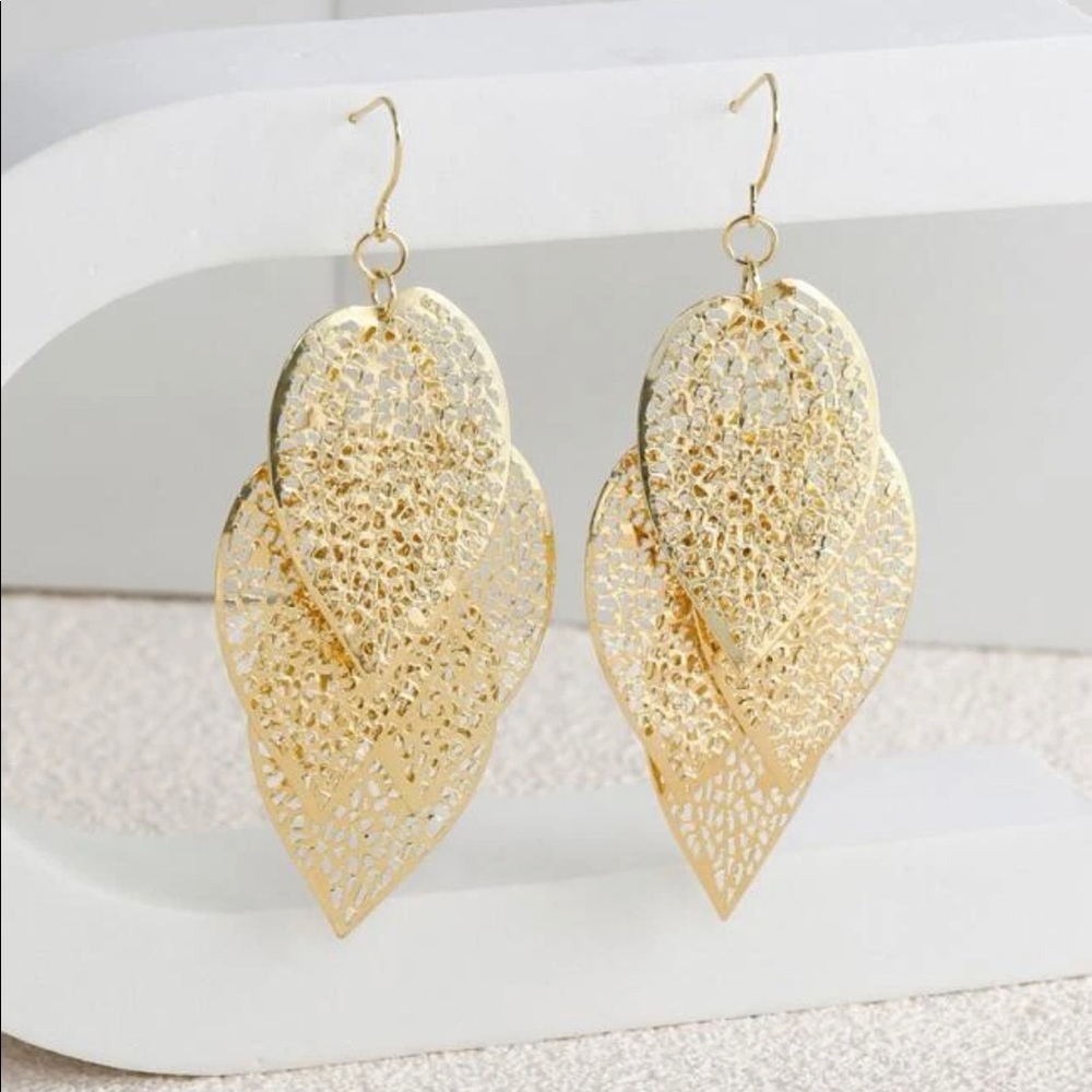 Gold Hanging Leaf Earrings